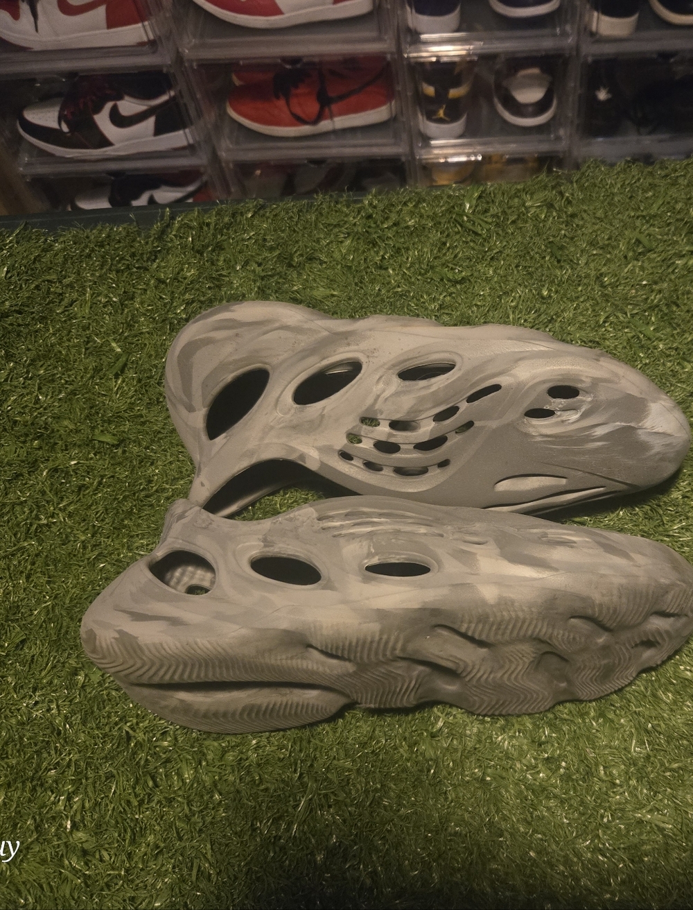 Foam Runner - Picture 2 of 5